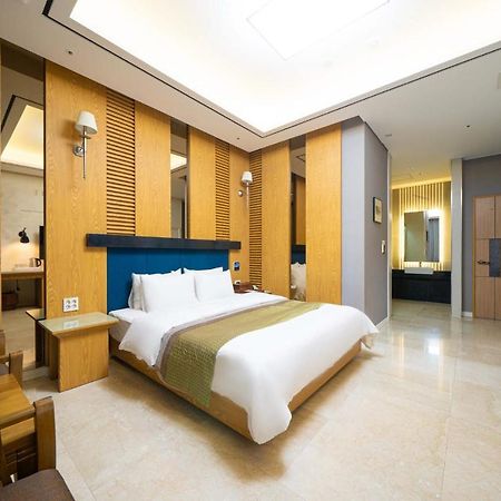 Hotel Core Naju Luaran gambar