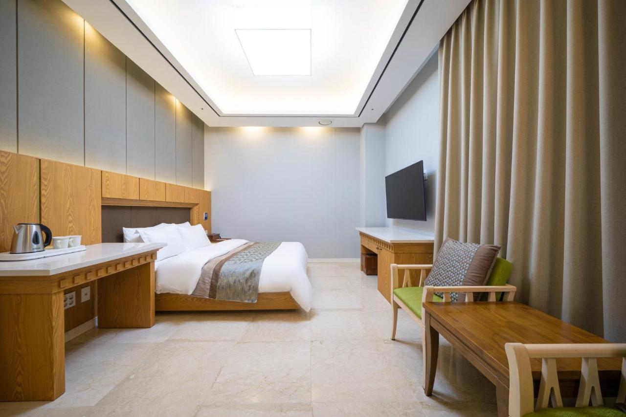 Hotel Core Naju Luaran gambar