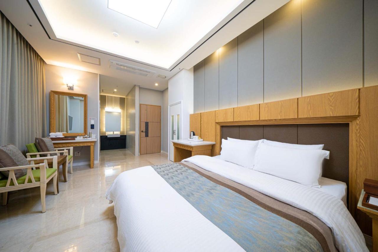 Hotel Core Naju Luaran gambar