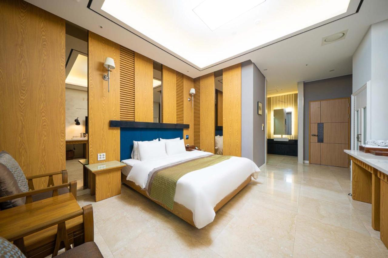 Hotel Core Naju Luaran gambar