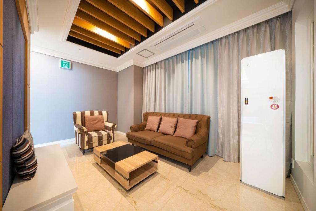 Hotel Core Naju Luaran gambar
