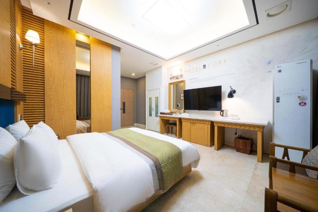 Hotel Core Naju Luaran gambar